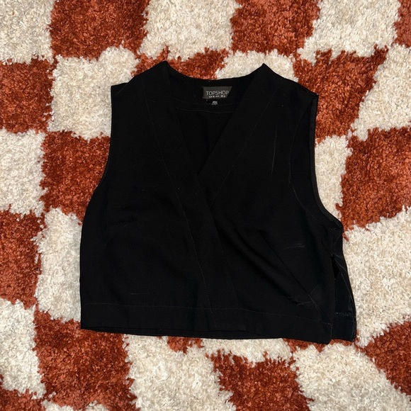 Top Shop Black Crop Top — Size 6 - Picture 1 of 5